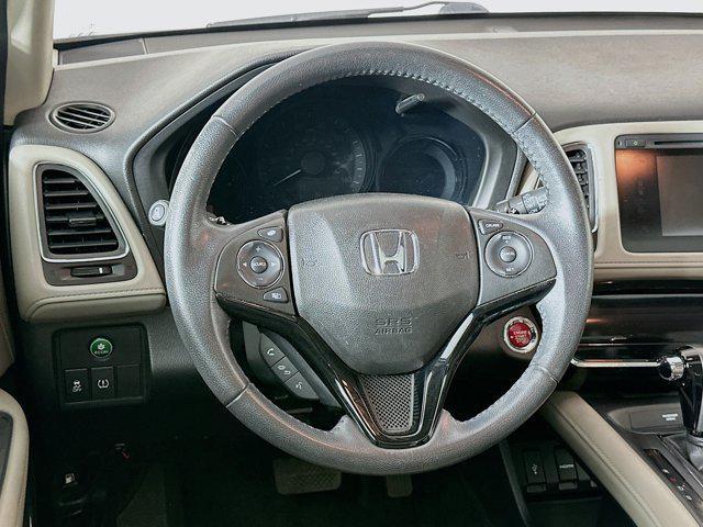Photo of 2017 Lunar Silver Metallic Honda HR-V