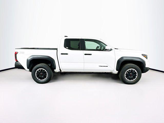 Photo of 2024 Ice Cap Toyota Tacoma
