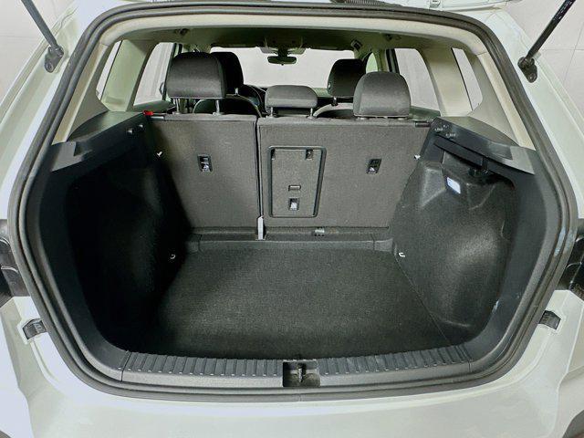 Photo of 2024 Pure White Volkswagen Taos