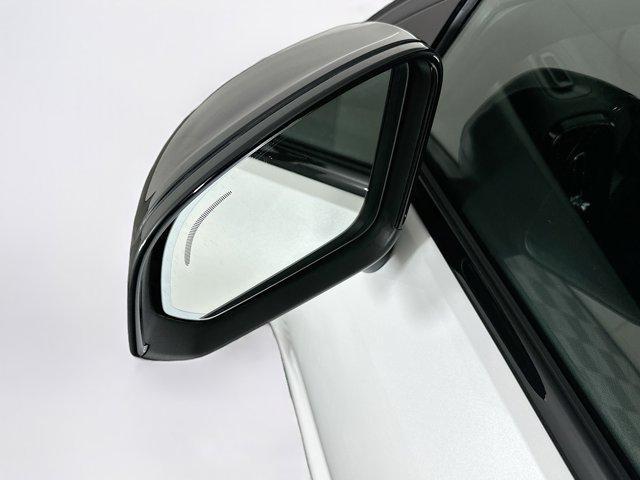 Photo of 2025 Crystal White Pearl Volvo XC40