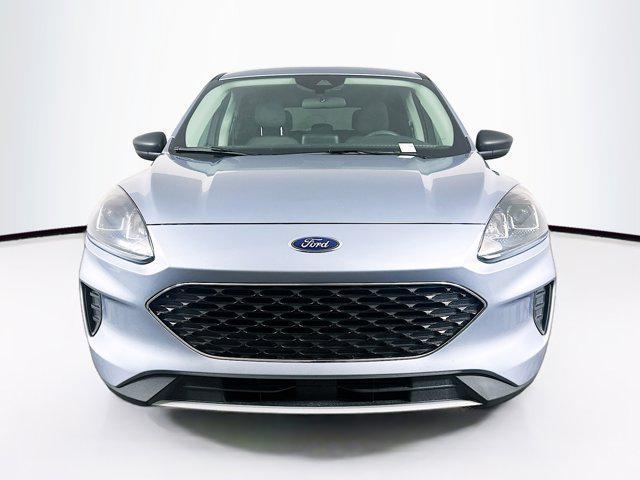 Photo of 2022 Iced Blue Silver Metallic Ford Escape