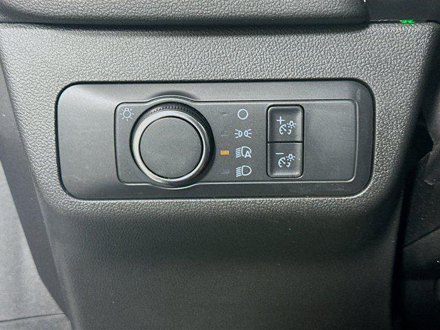 Photo of 2022 Iced Blue Silver Metallic Ford Escape