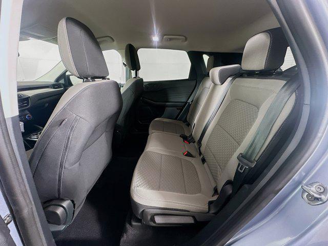 Photo of 2022 Iced Blue Silver Metallic Ford Escape