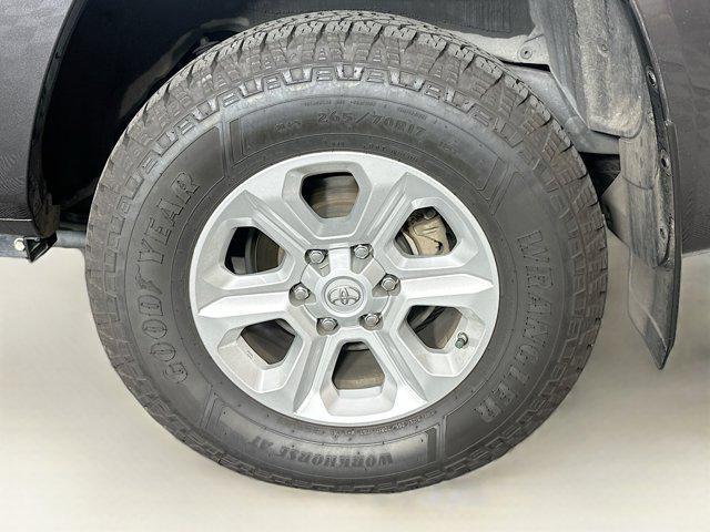 Photo of 2019 Magnetic Gray Metallic Toyota 4Runner