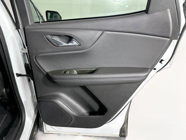 Photo of 2024 Summit White Chevrolet Blazer