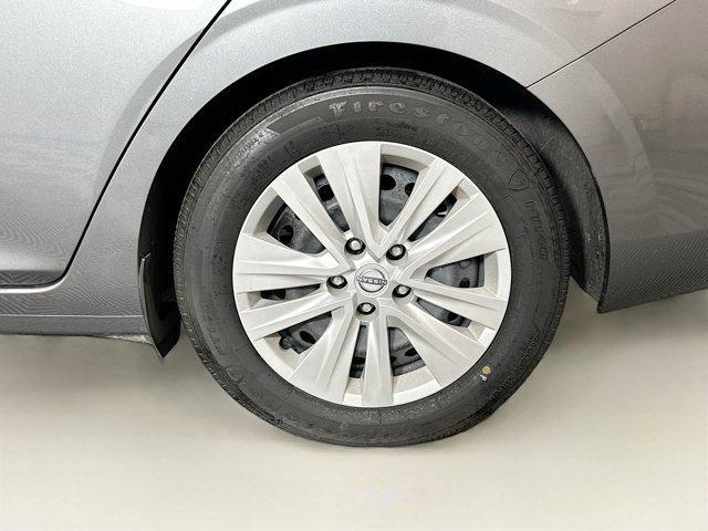 Photo of 2024 Gun Metallic Nissan Sentra