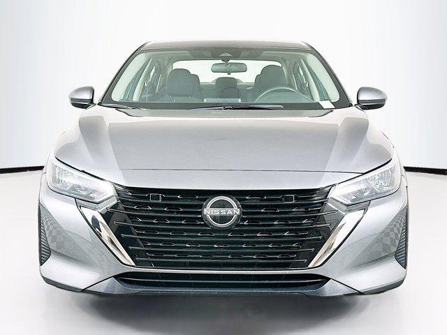 Photo of 2024 Gun Metallic Nissan Sentra