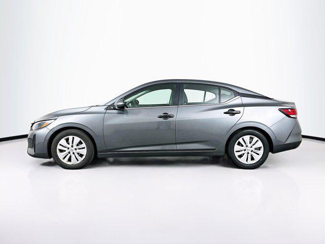 Photo of 2024 Gun Metallic Nissan Sentra