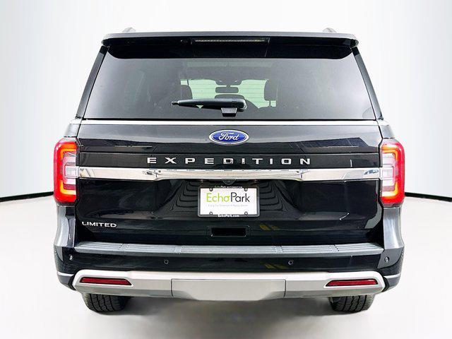 Photo of 2024 Agate Black Metallic Ford Expedition