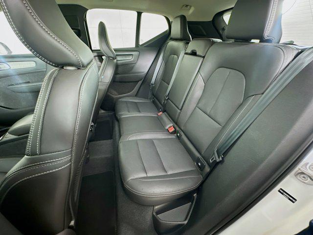 Photo of 2025 Crystal White Pearl Volvo XC40