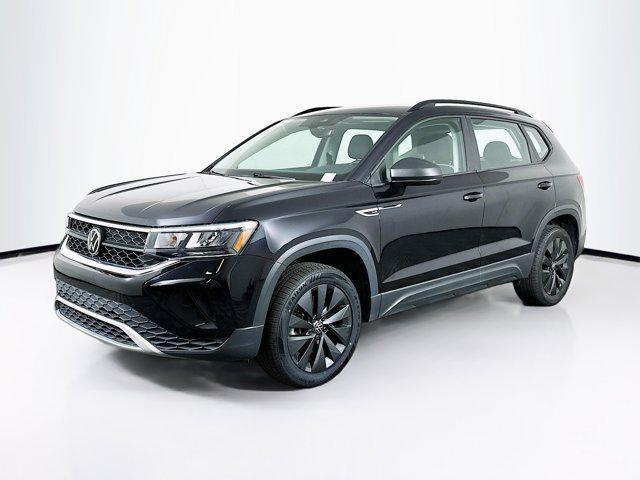 Photo of 2024 Deep Black Pearl Volkswagen Taos