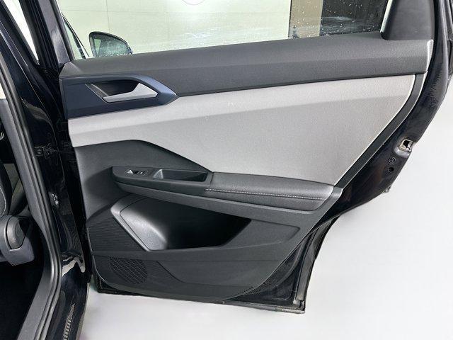Photo of 2024 Pyrite Silver Metallic Volkswagen Taos