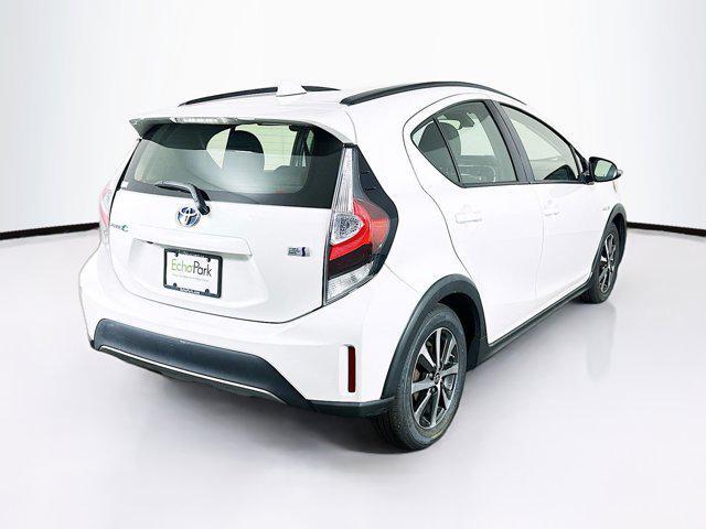 Photo of 2018 Moonglow Toyota Prius c