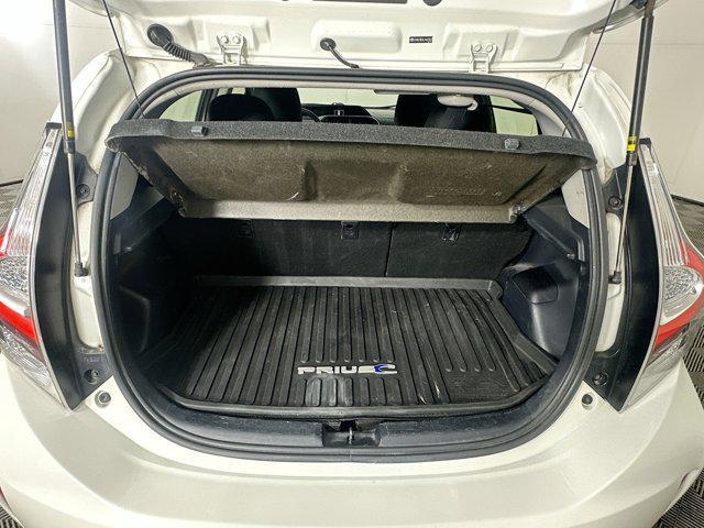 Photo of 2018 Moonglow Toyota Prius c