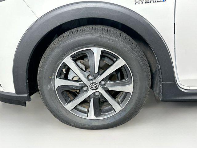 Photo of 2018 Moonglow Toyota Prius c