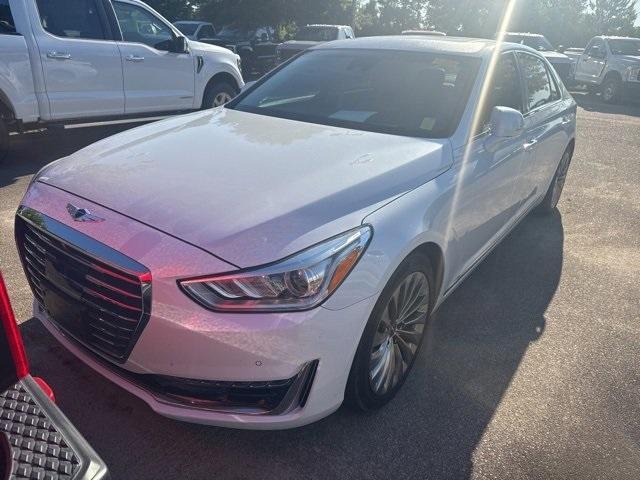 2017 Genesis G90