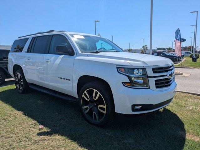 Photo of 2019 Summit White Chevrolet Suburban