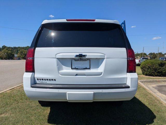 Photo of 2019 Summit White Chevrolet Suburban