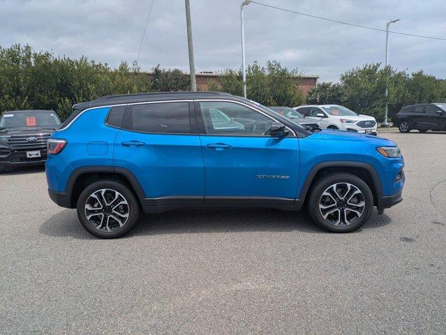 Photo of 2023 Laser Blue Pearlcoat Jeep Compass