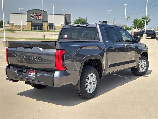 Photo of 2025 Gray Toyota Tundra