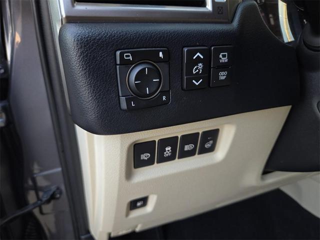 Photo of 2023 Nebula Gray Pearl Lexus GX 460