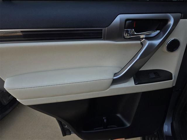 Photo of 2023 Nebula Gray Pearl Lexus GX 460