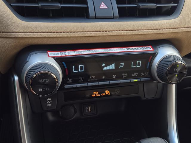 Photo of 2025 Ice Cap Toyota RAV4 Hybrid