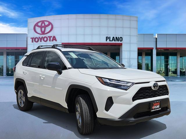 Photo of 2025 Ice Cap Toyota RAV4 Hybrid