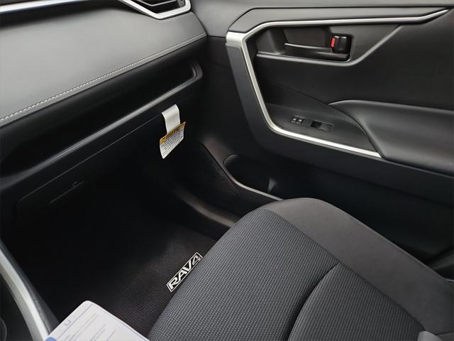 Photo of 2025 Ice Cap Toyota RAV4 Hybrid