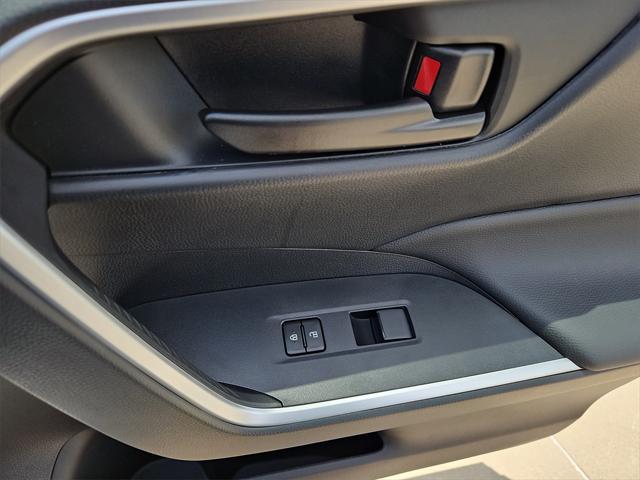 Photo of 2025 Ice Cap Toyota RAV4 Hybrid