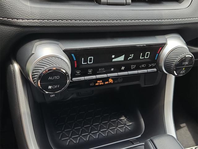 Photo of 2025 Ice Cap Toyota RAV4 Hybrid