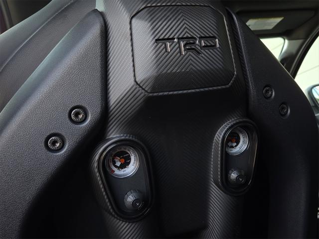 Photo of 2025 Ice Cap w/Black Roof Toyota Tacoma