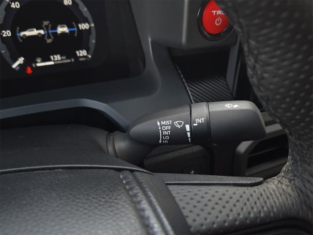 Photo of 2025 Ice Cap w/Black Roof Toyota Tacoma