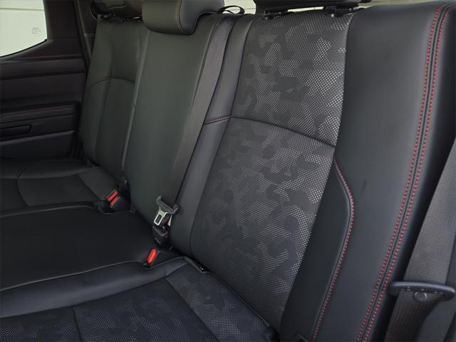 Photo of 2025 Ice Cap w/Black Roof Toyota Tacoma