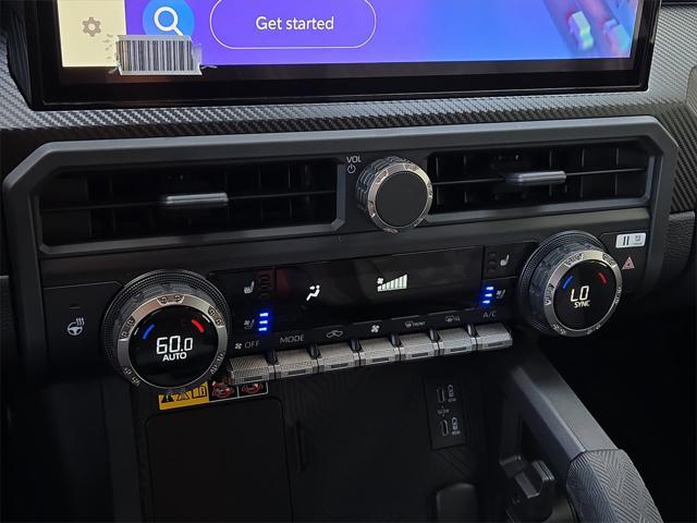 Photo of 2025 Ice Cap w/Black Roof Toyota Tacoma