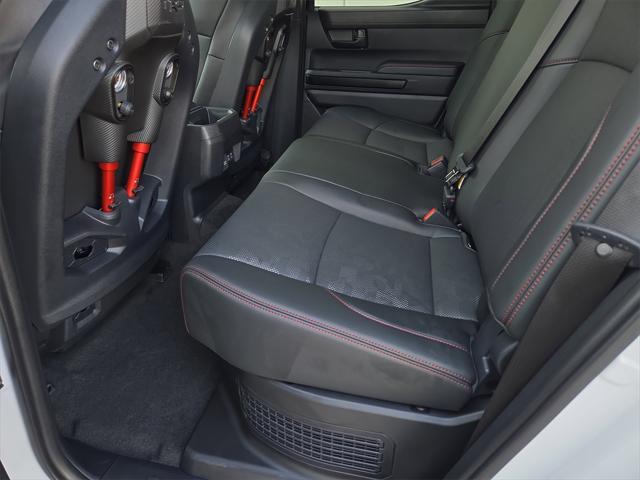 Photo of 2025 Ice Cap w/Black Roof Toyota Tacoma