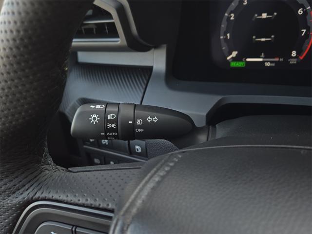 Photo of 2025 Ice Cap w/Black Roof Toyota Tacoma