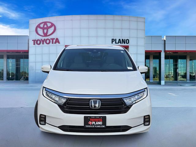 Photo of 2024 Platinum White Pearl Honda Odyssey
