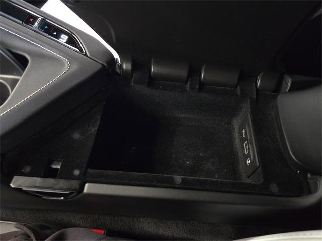 Photo of 2022 Black Chevrolet Corvette