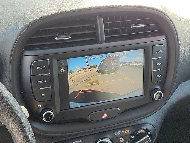 Photo of 2023 Snow White Pearl Kia Soul