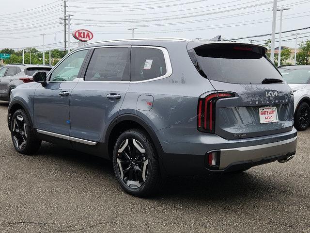 Photo of 2025 Everlasting Silver Kia Telluride