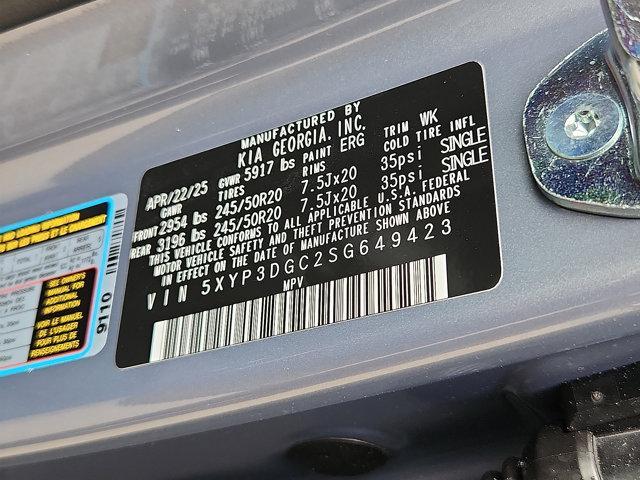 Photo of 2025 Everlasting Silver Kia Telluride