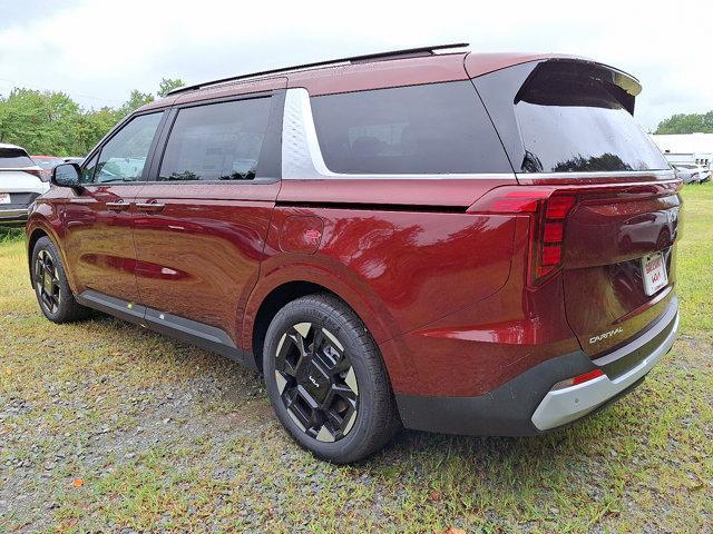Photo of 2026 Flare Red Kia Carnival