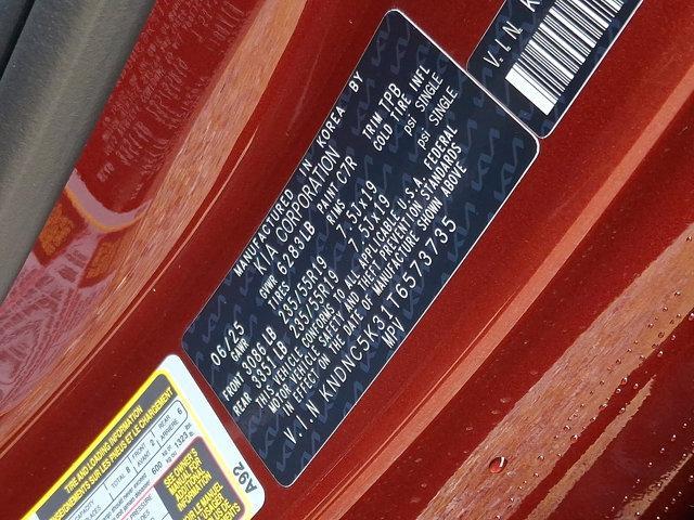 Photo of 2026 Flare Red Kia Carnival
