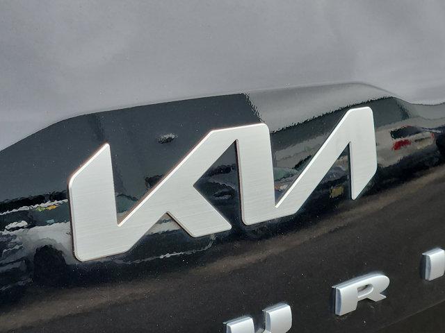 Photo of 2022 Ebony Black Kia Telluride