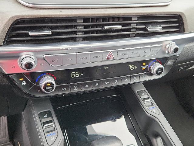 Photo of 2022 Ebony Black Kia Telluride