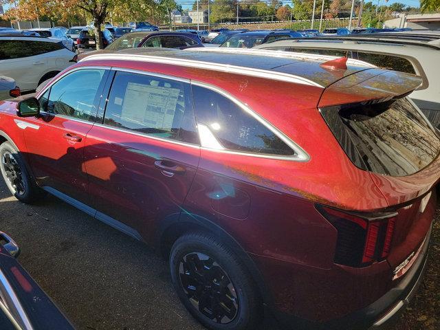 Photo of 2025 Red Kia Sorento