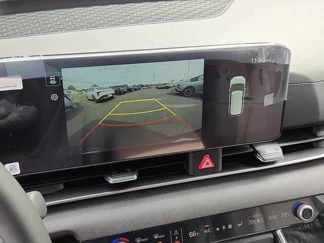 Photo of 2026 Metal Kia Carnival