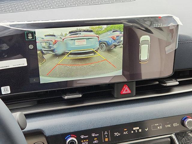 Photo of 2026 Ivory Silver Kia Carnival
