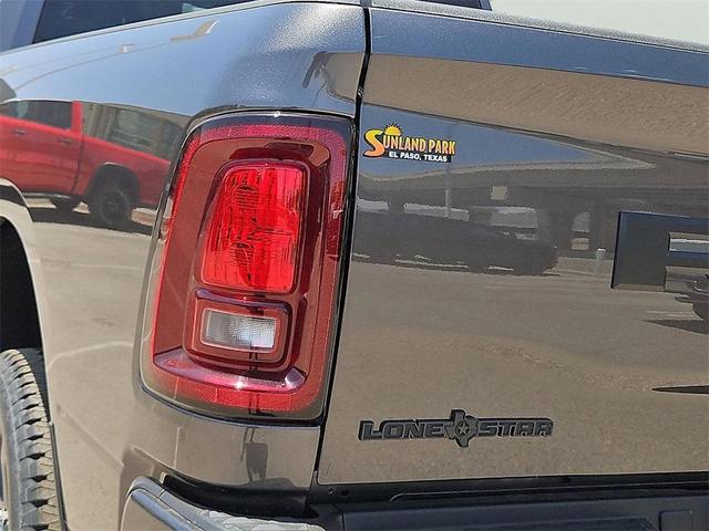 Photo of 2025 Granite Crystal Clearcoat Metallic RAM 2500